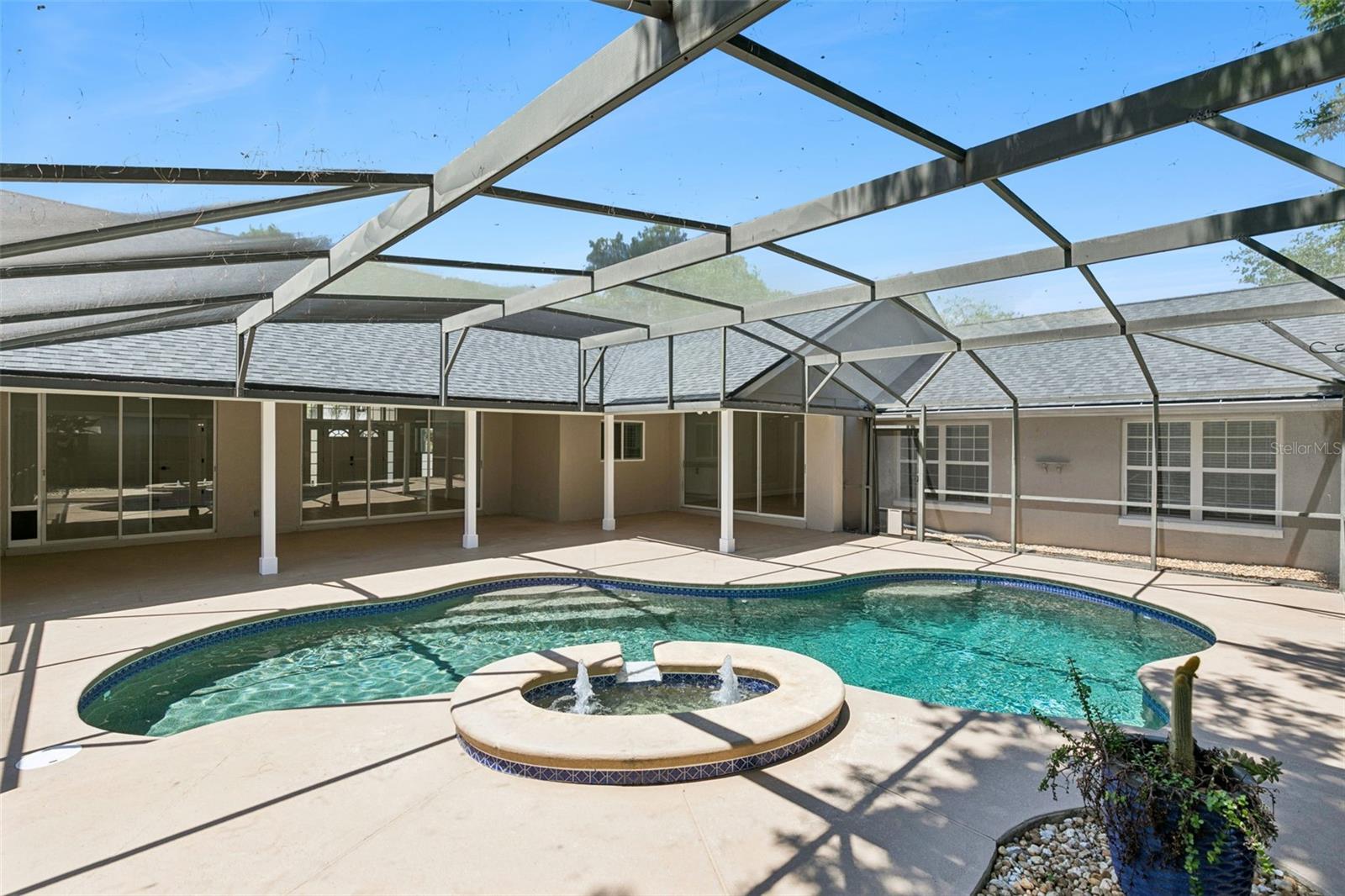 LAKE TUSKAWILLA PH 1 - Residential