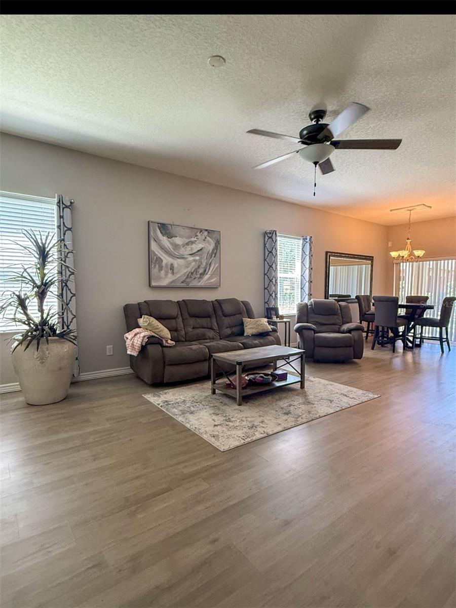 BALLANTRAE VILLAGE 01 - Residential