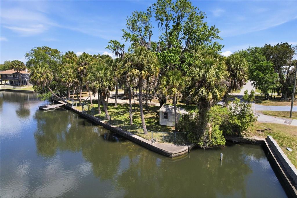 Photo of 1941 NW 16th Street, Crystal River, FL 34428 (MLS # TB8494168)