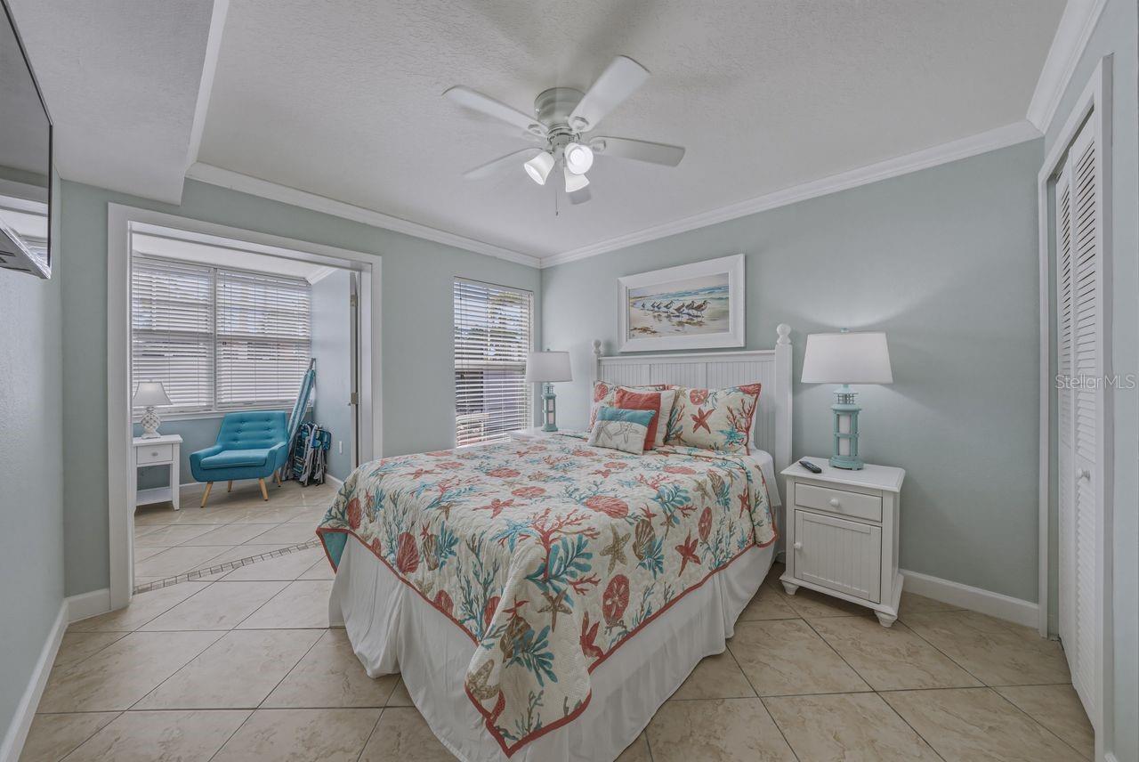 BAREFOOT BEACH RESORT OF INDIAN SHORES - Residential