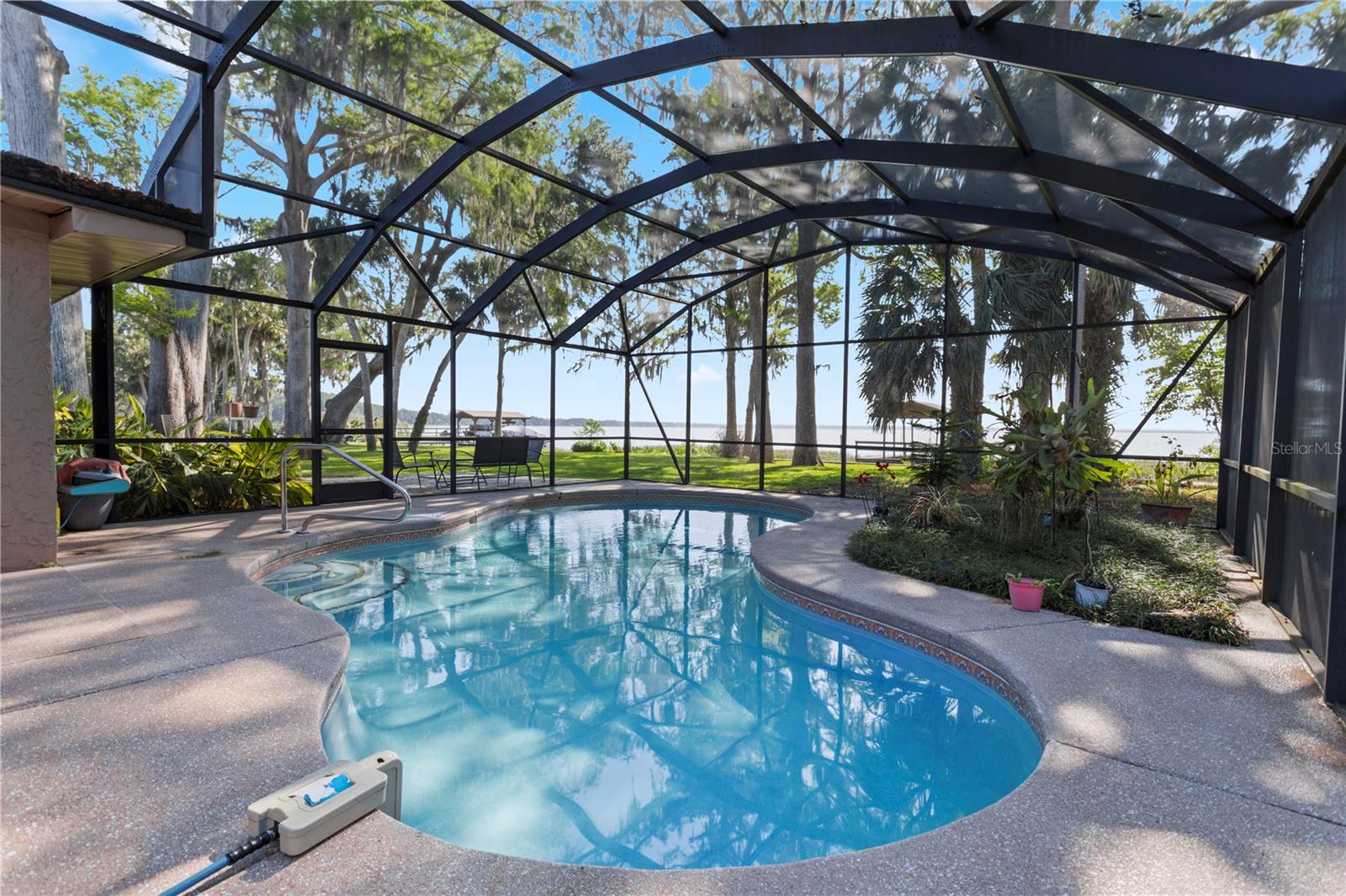 PINE ISLAND SHORES - Residential