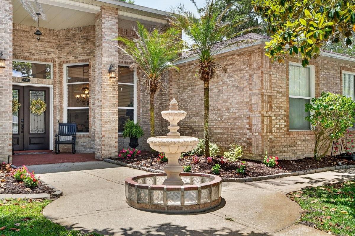 941 GEORGE HECKER DRIVE
