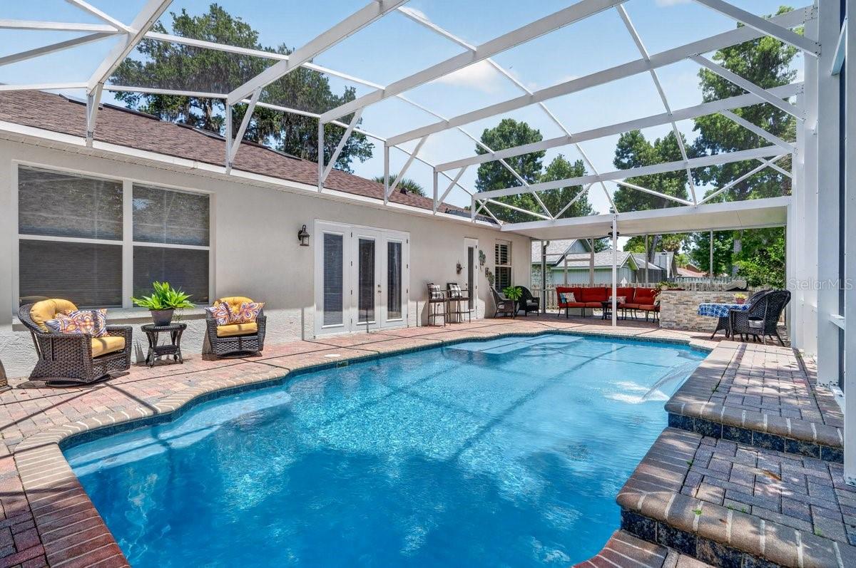 941 GEORGE HECKER DRIVE