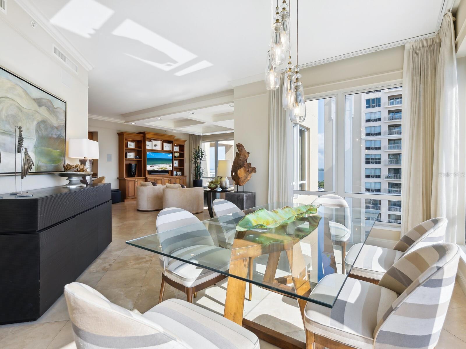 THE TOWER RESIDENCES - Residential