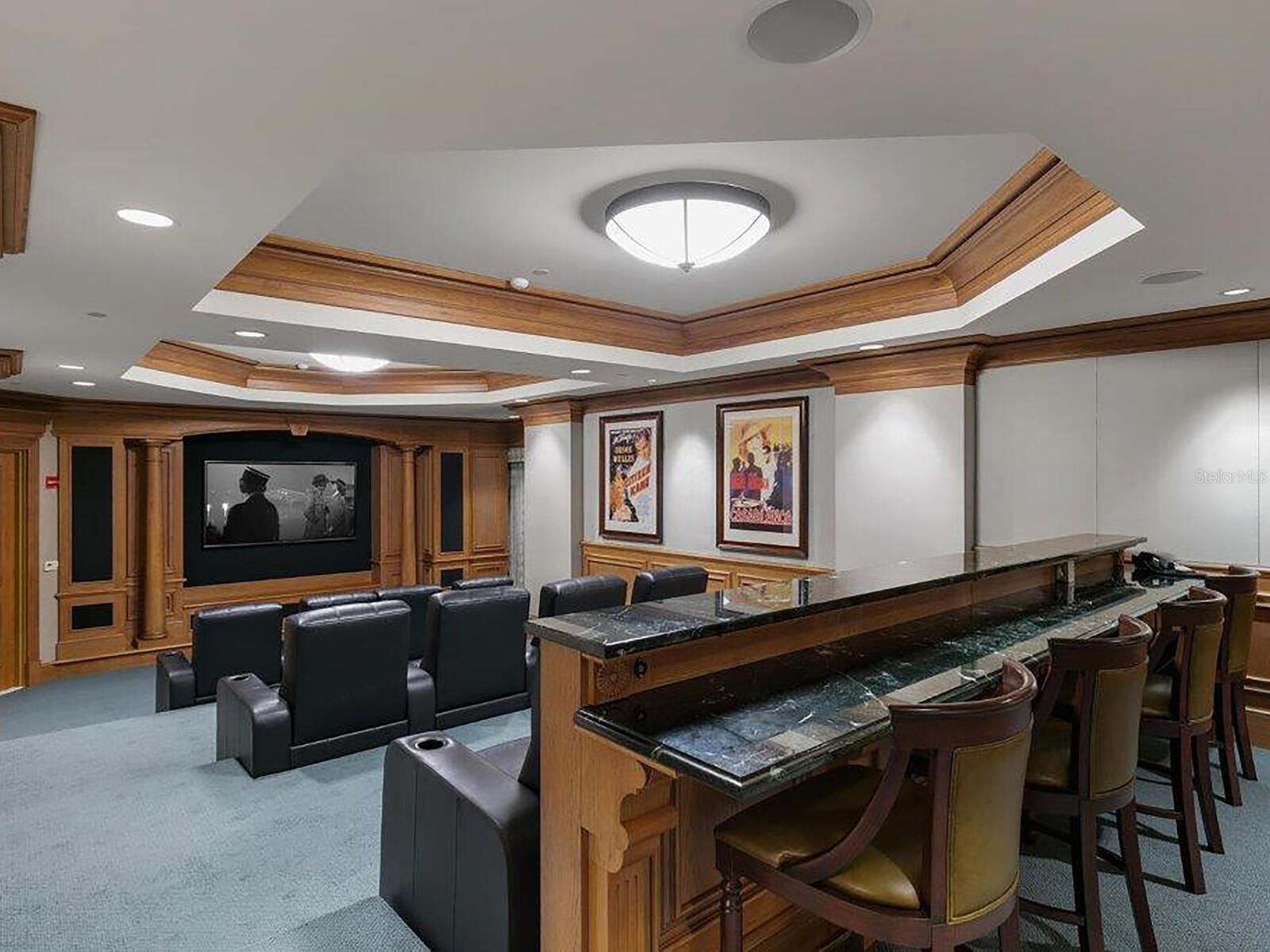 THE TOWER RESIDENCES - Residential