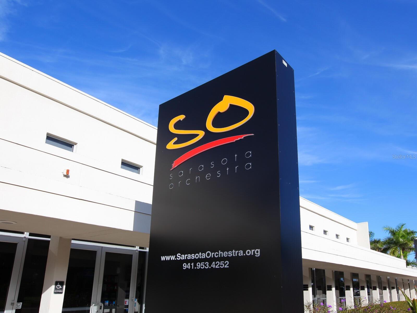 THE TOWER RESIDENCES - Residential