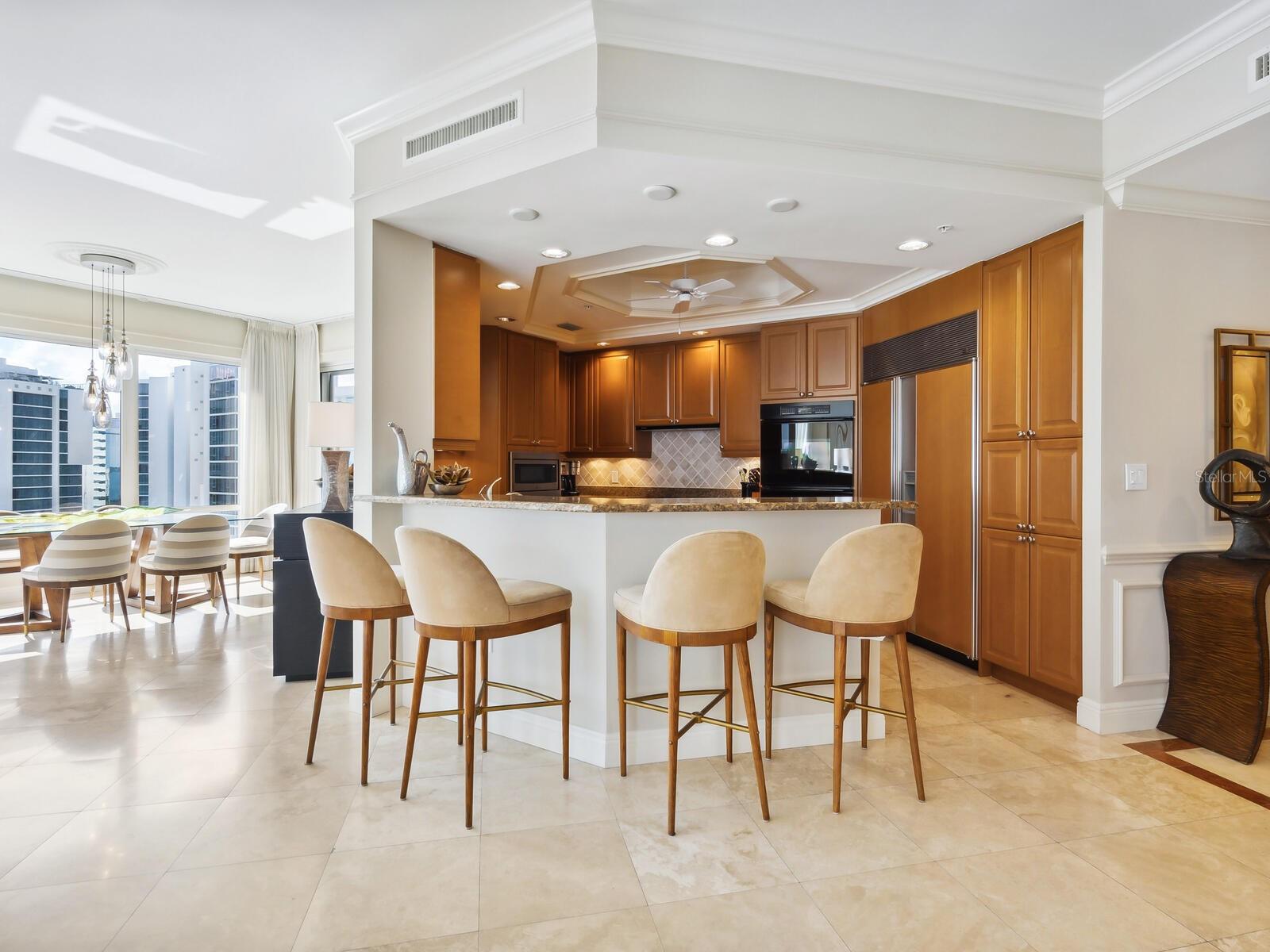 THE TOWER RESIDENCES - Residential