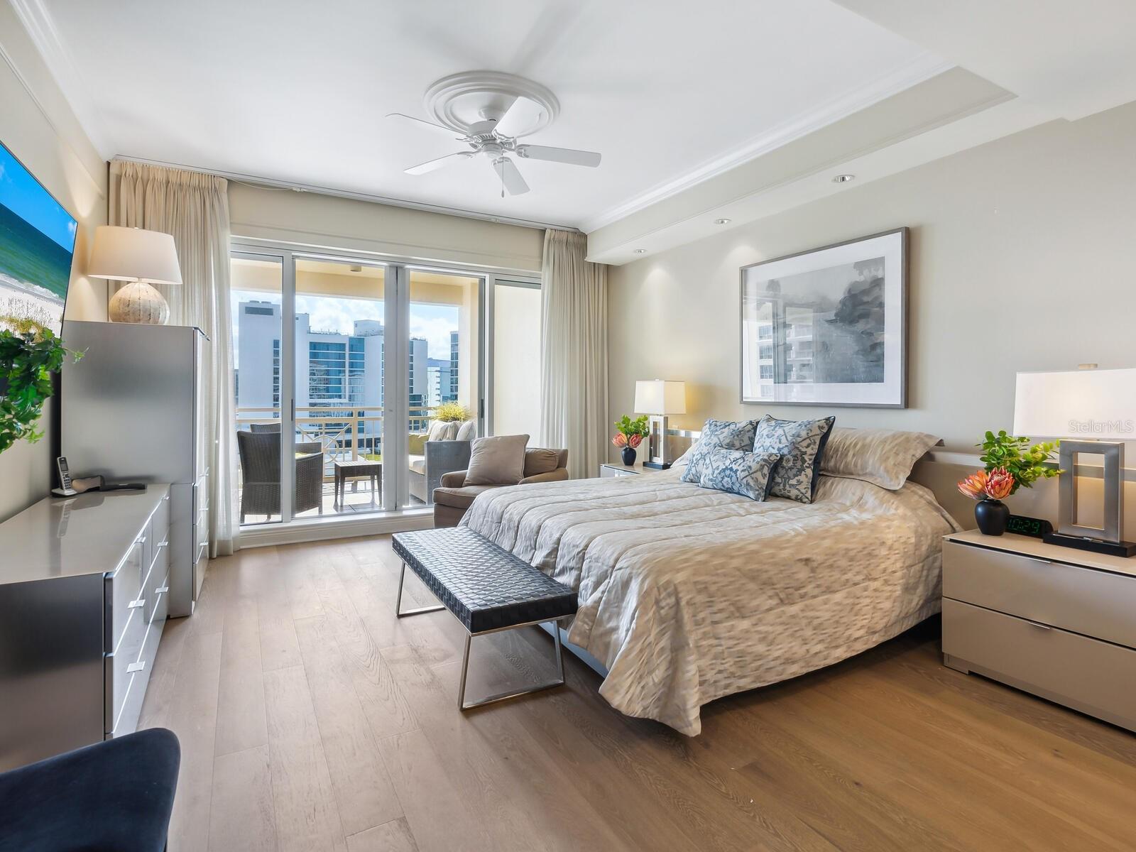 THE TOWER RESIDENCES - Residential