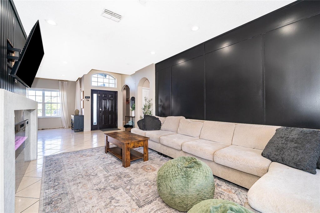 Photo of 148 Anzio Drive, Kissimmee, FL 34758 (MLS # O6440632)
