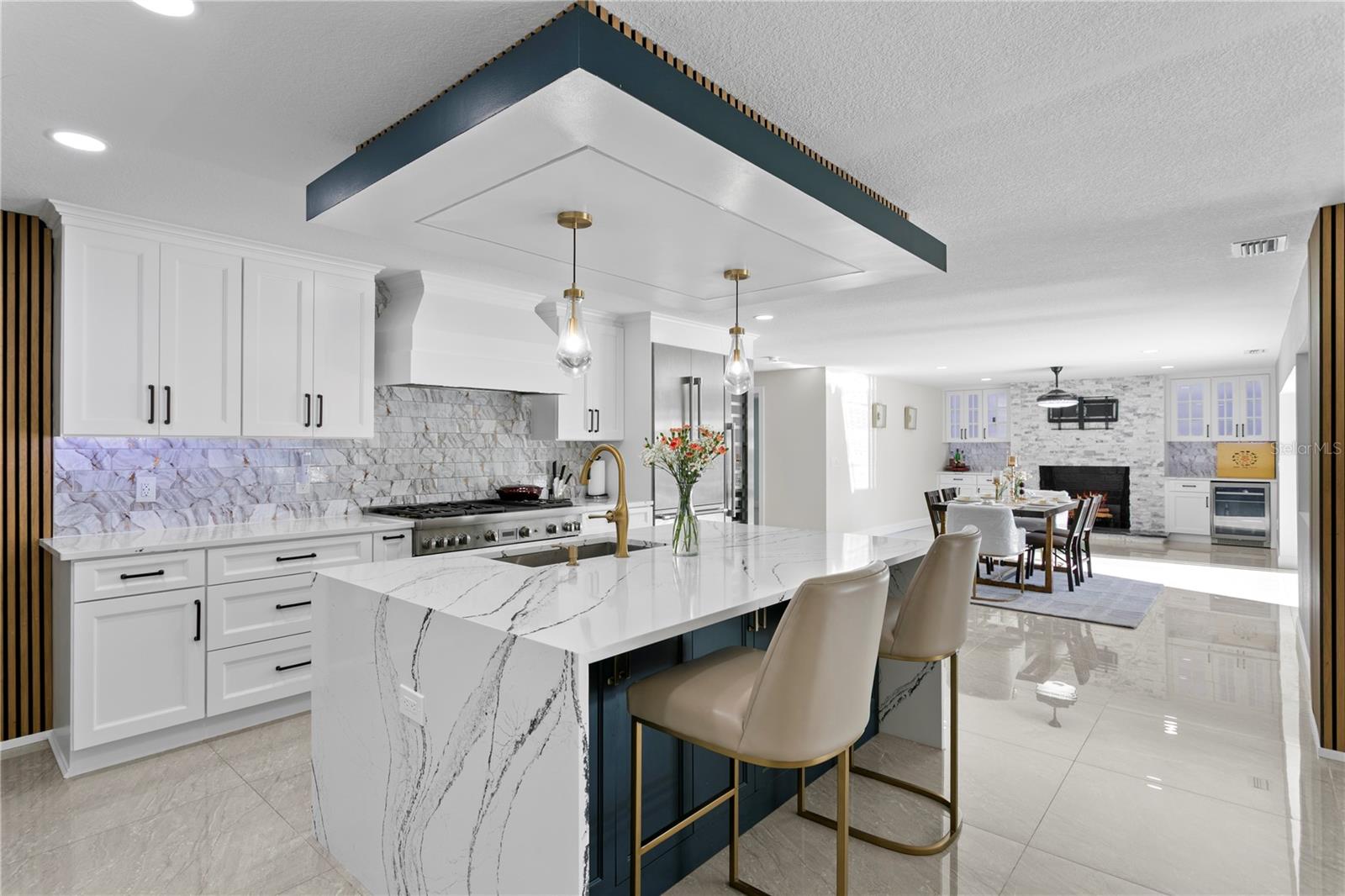 NORTH EAST PARK PLACIDO SHORES SNELL ISLES ESTATES - Residential