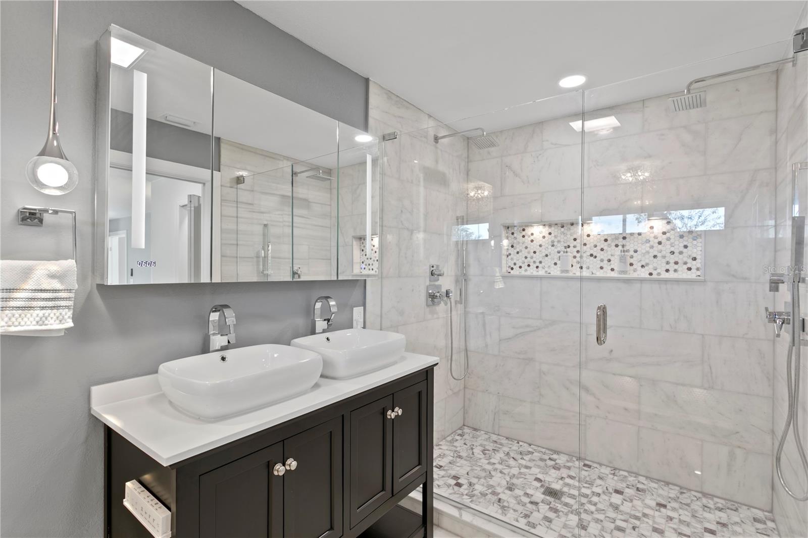 NORTH EAST PARK PLACIDO SHORES SNELL ISLES ESTATES - Residential