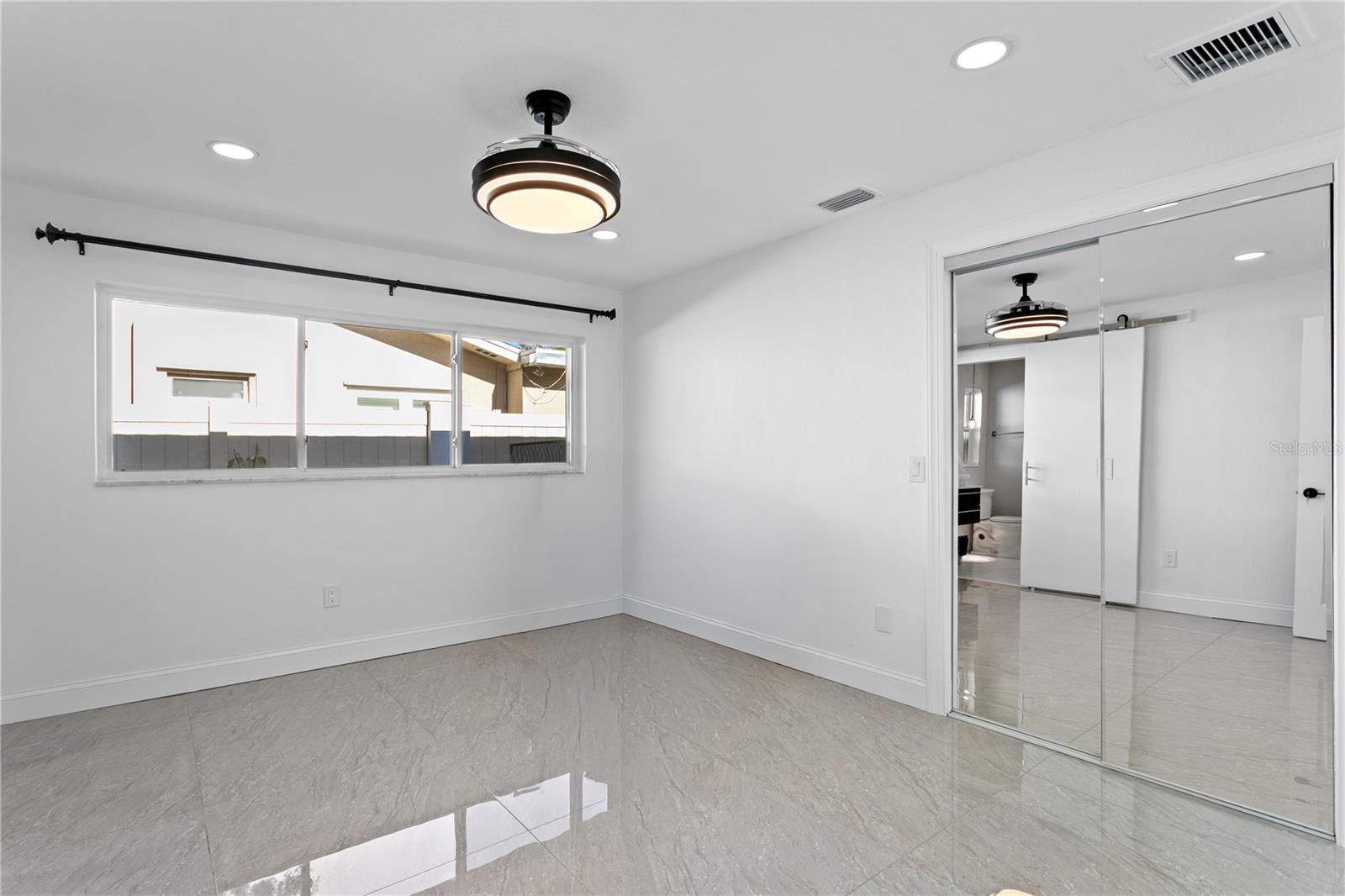 NORTH EAST PARK PLACIDO SHORES SNELL ISLES ESTATES - Residential