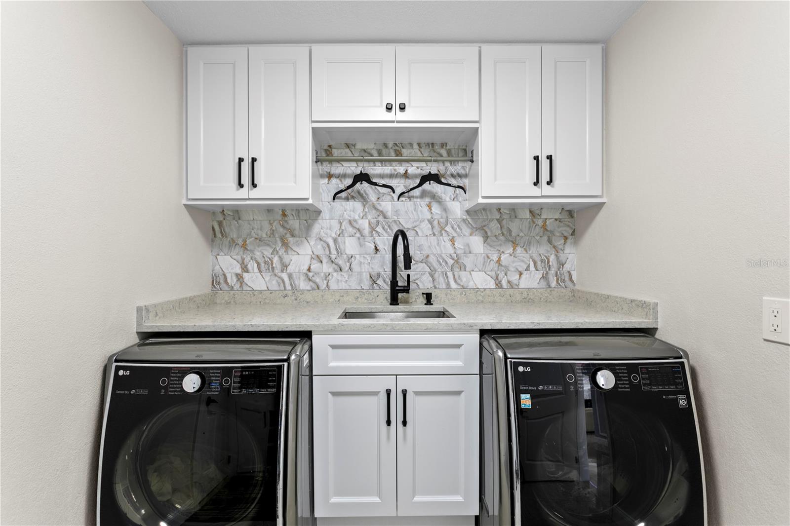 NORTH EAST PARK PLACIDO SHORES SNELL ISLES ESTATES - Residential