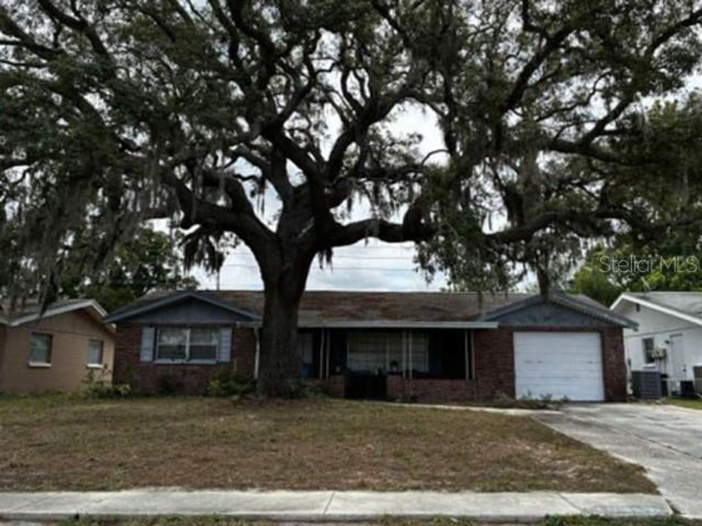 Photo of 10914 Queens Road, Port Richey, FL 34668 (MLS # O6411534)
