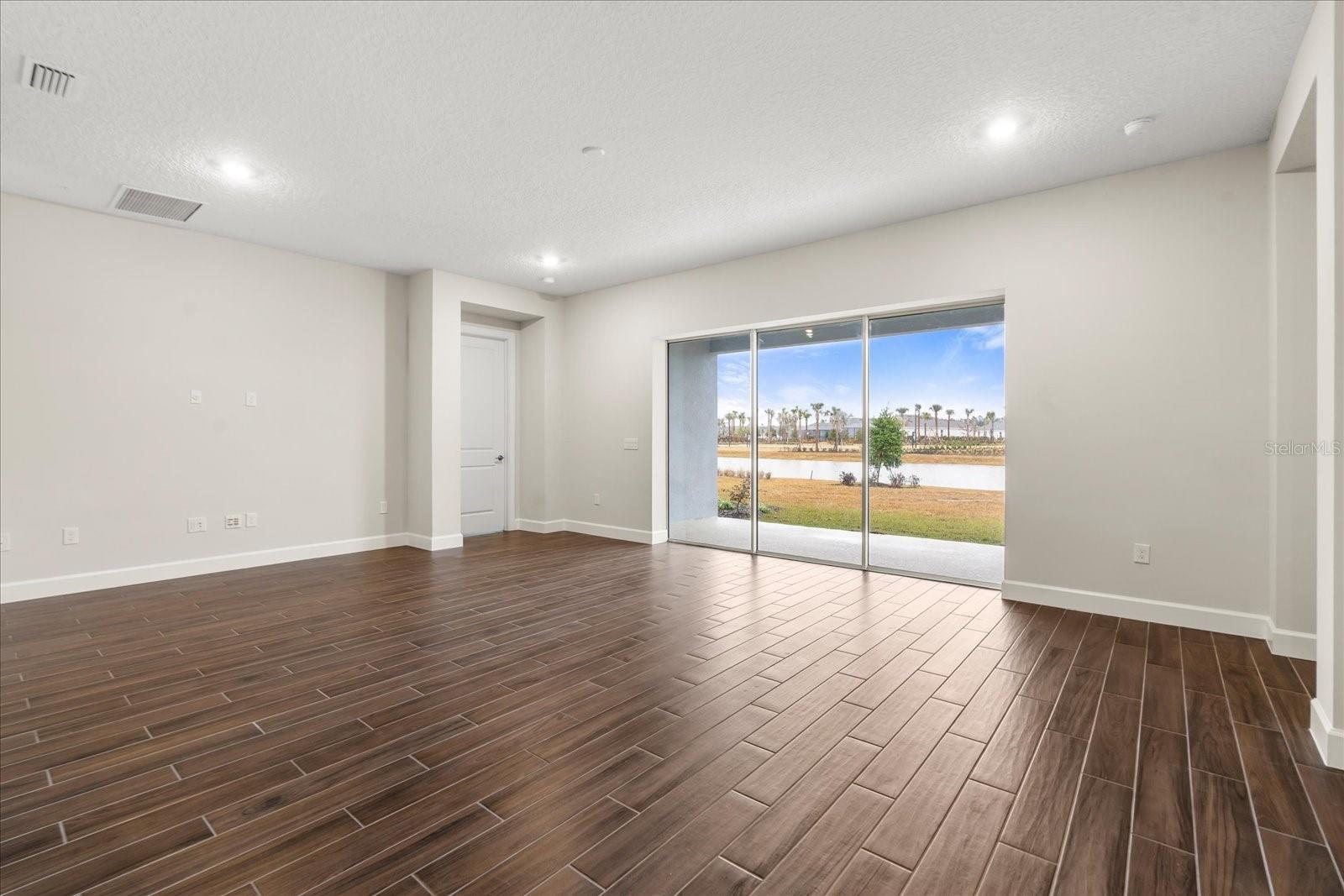 WESTVIEW POD B NEIGHBORHOOD 5 PH 1 - Residential