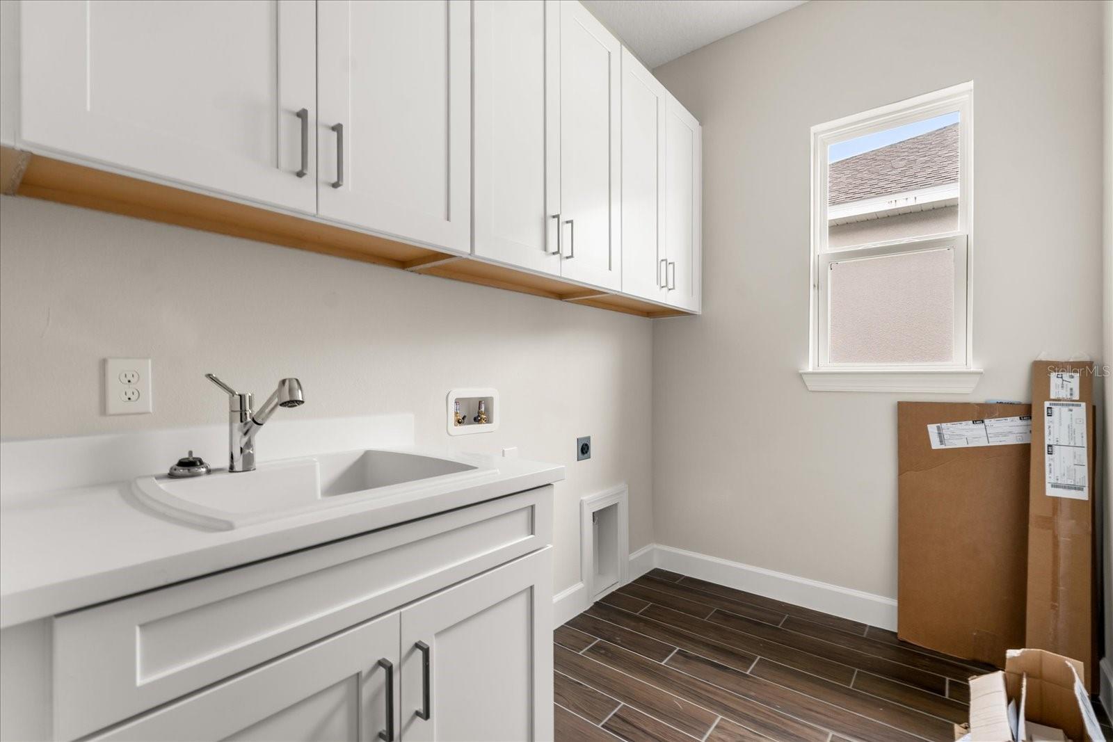 WESTVIEW POD B NEIGHBORHOOD 5 PH 1 - Residential