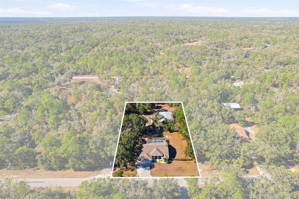 Photo of 12145 W Apple Tree Place, Crystal River, FL 34428 (MLS # G5108010)