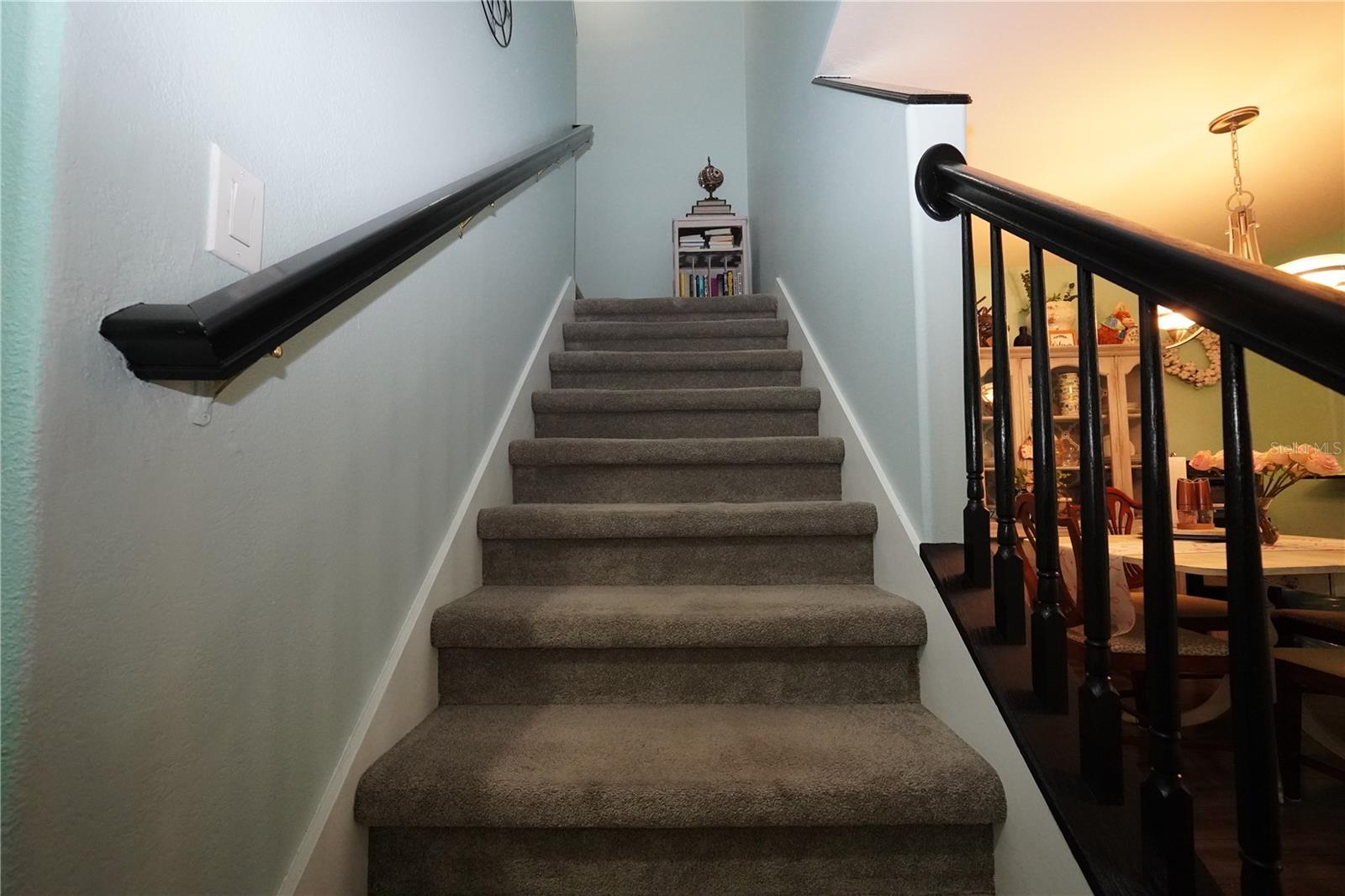 COBBLESTONE LANDING TWNHMS CONDO - Residential