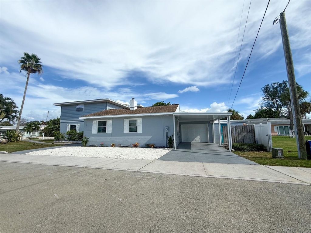Photo of 13290 3rd Street E, Madeira Beach, FL 33708 (MLS # W7887076)