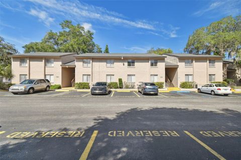 Photo of 7504 Presley Place #115 C, Tampa, FL 33617 (MLS # A4663267)