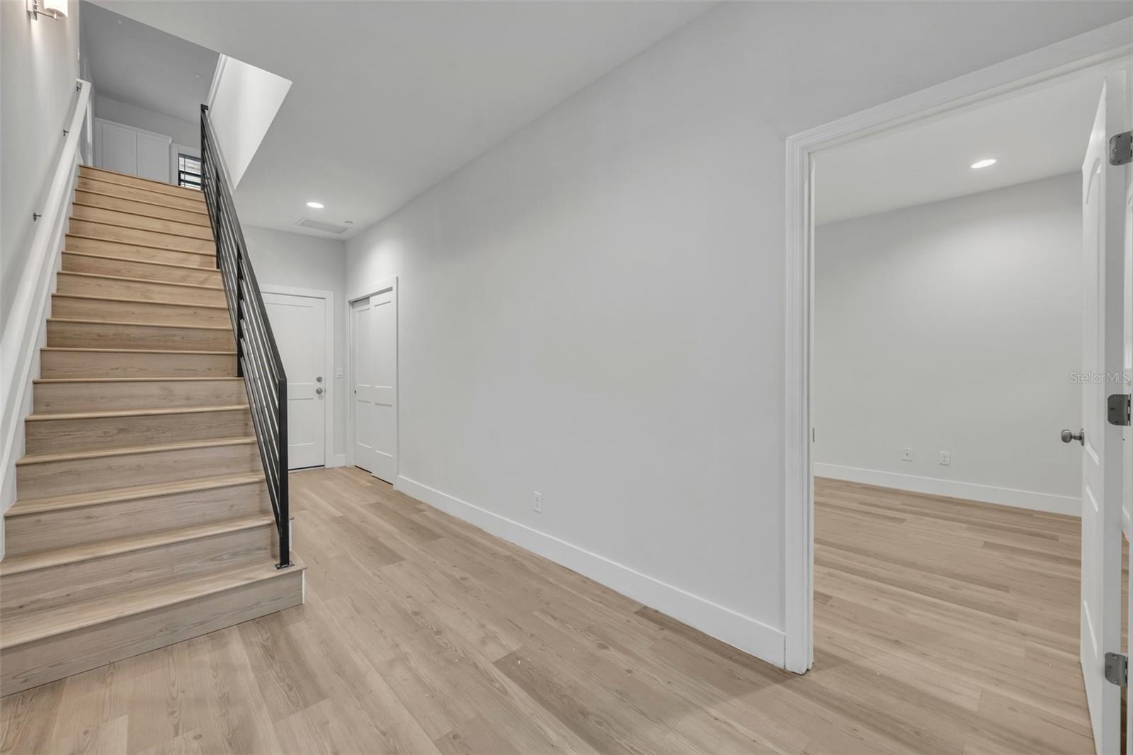 62 W JERSEY STREET 13