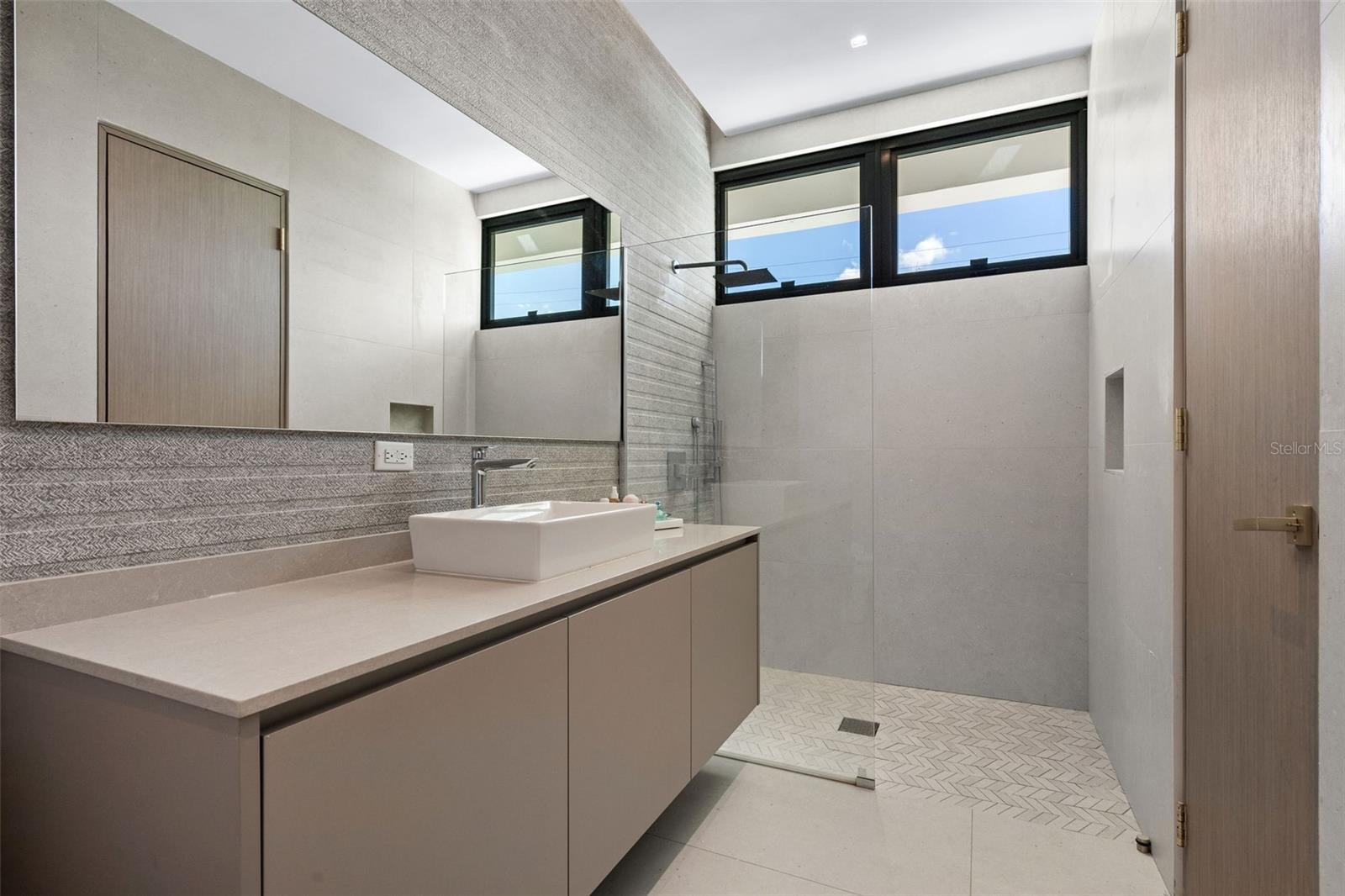 GARDEN HILLS NORTH - Residential