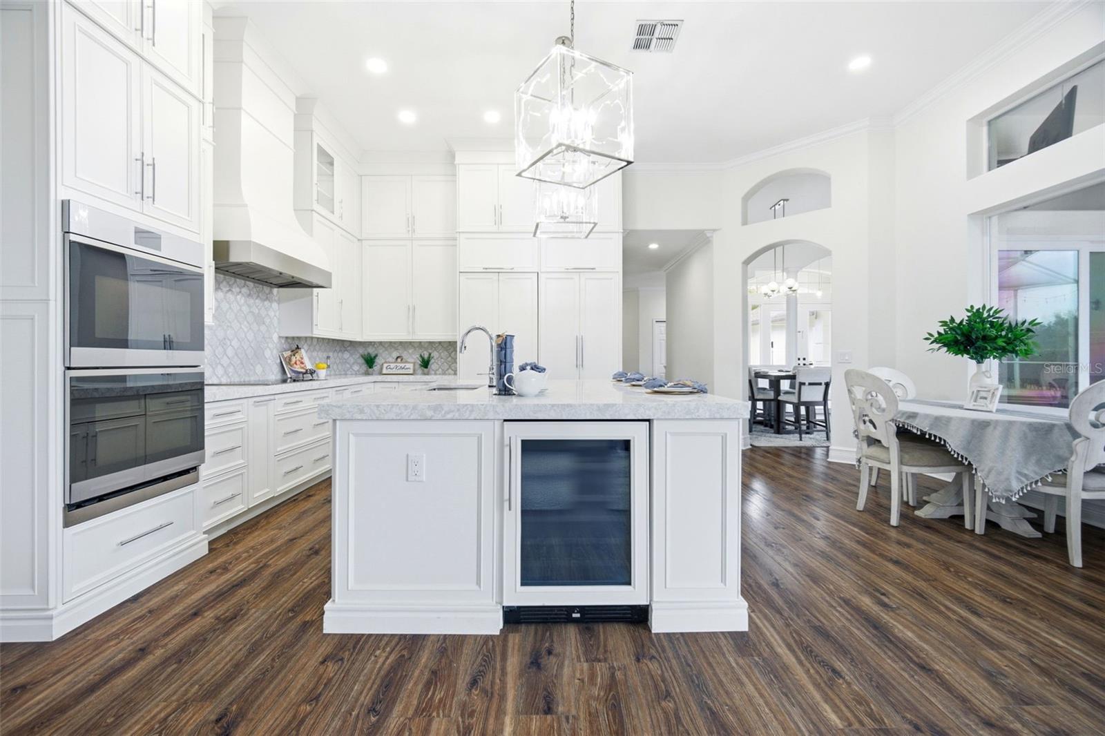 3522 OLD COURSE LANE