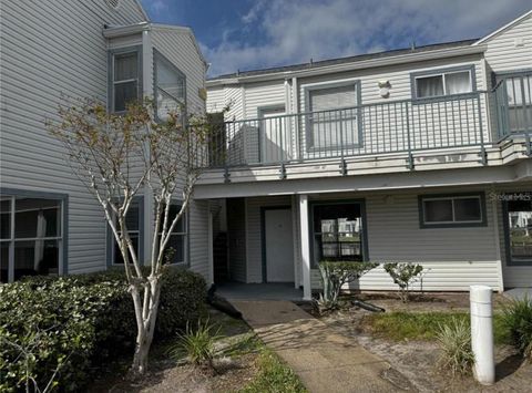 Photo of 2520 Woodgate Boulevard #202, Orlando, FL 32822 (MLS # G5100360)