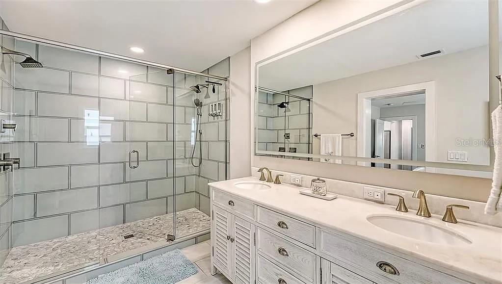 HARTLAND PARK RESUB - Residential