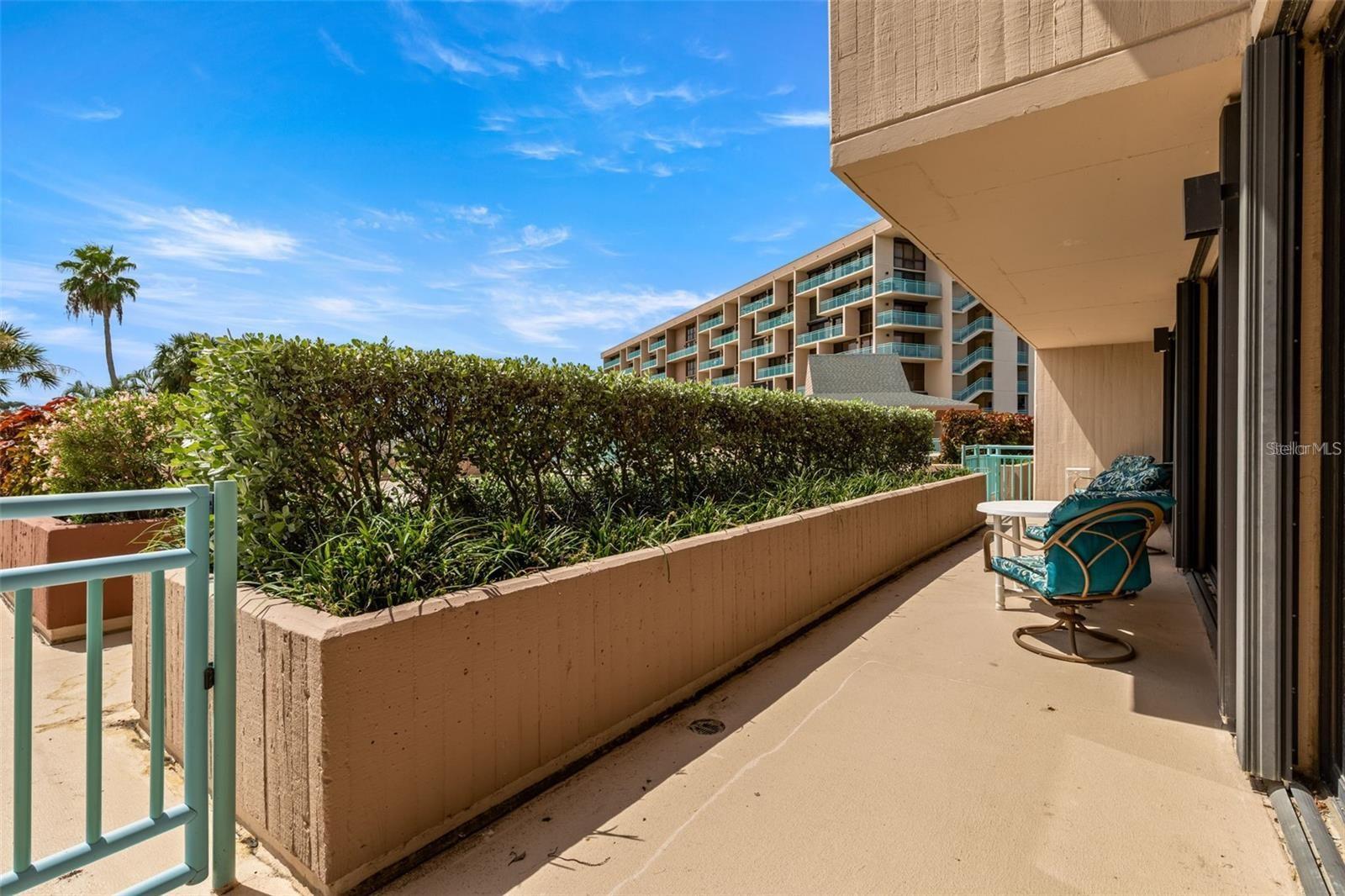 KEY CAPRI CONDO - Residential