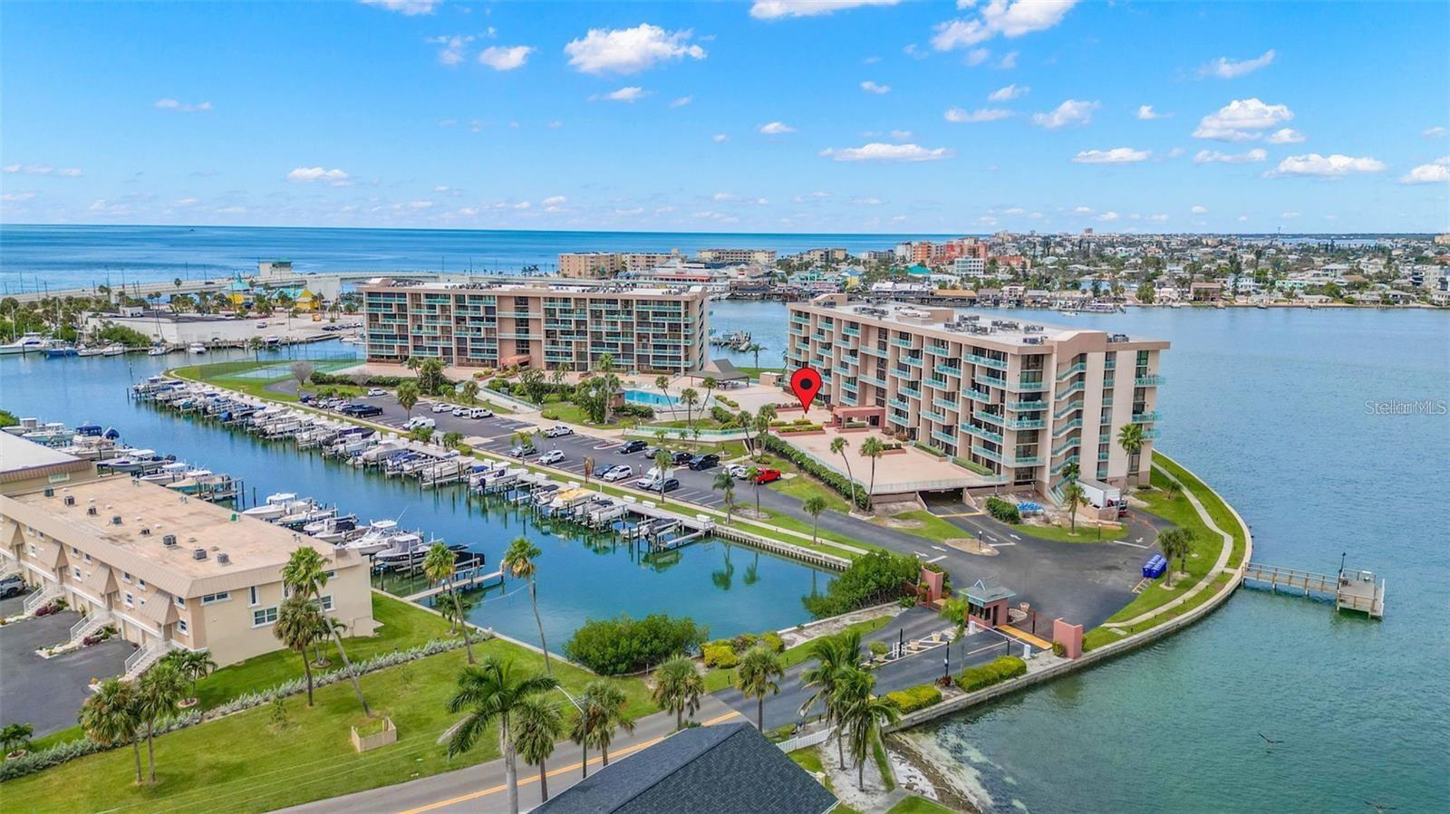 KEY CAPRI CONDO - Residential