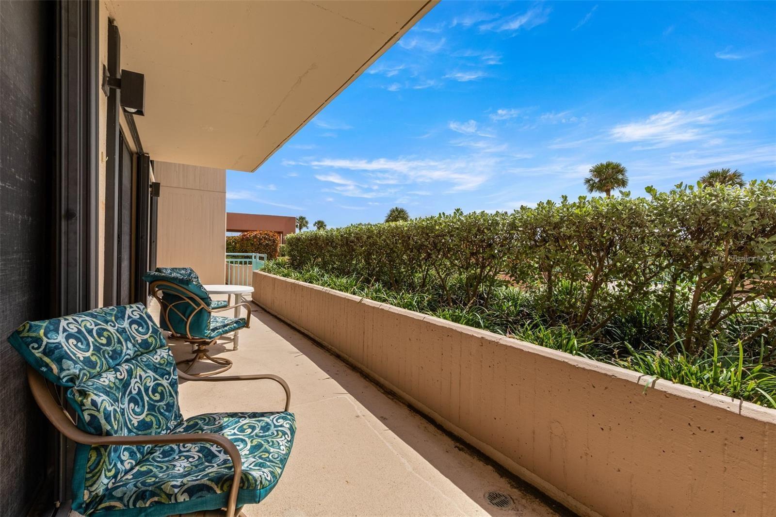 KEY CAPRI CONDO - Residential