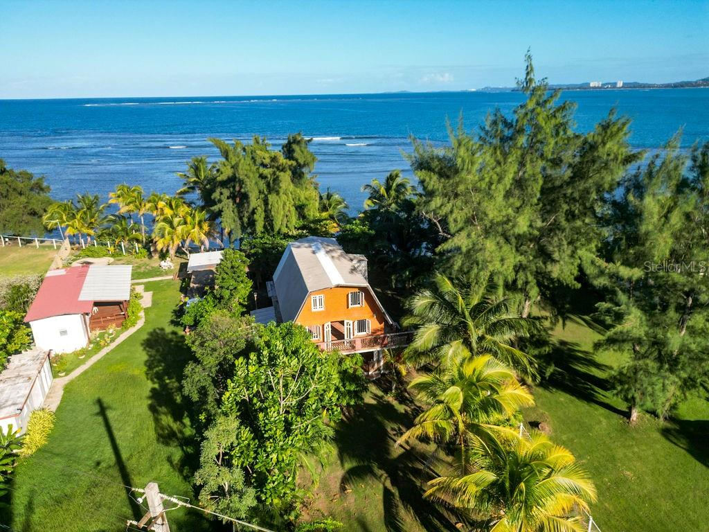 LAS PICUAS - Residential