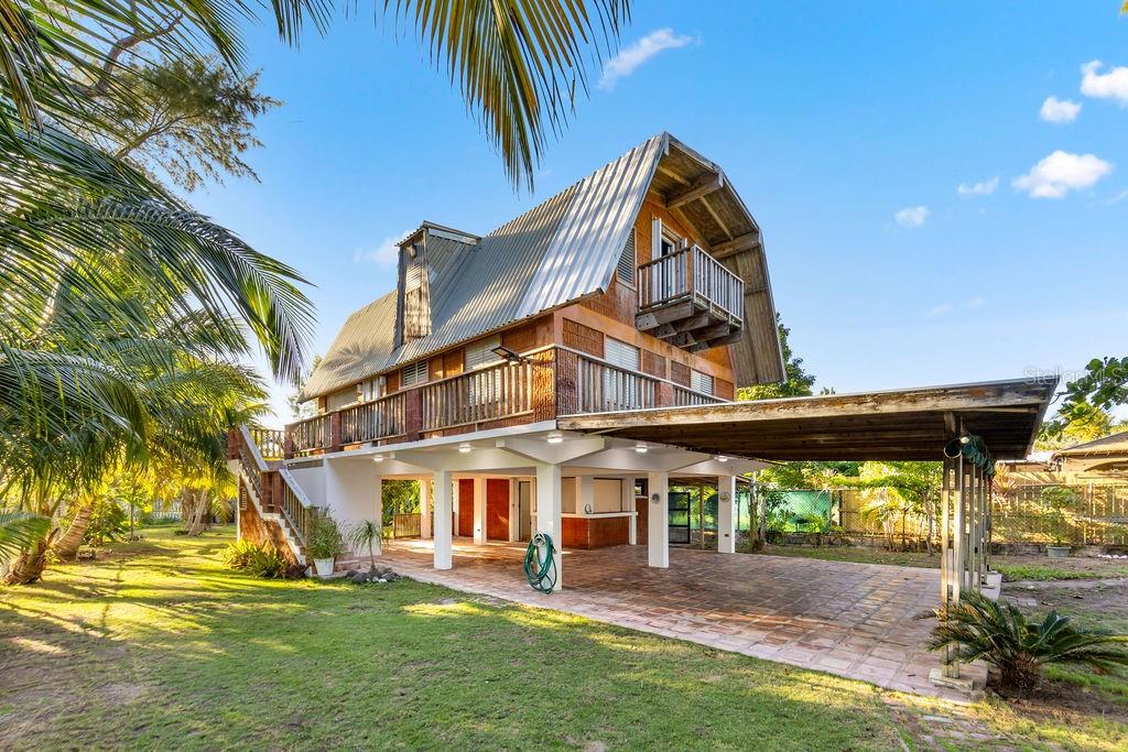 LAS PICUAS - Residential