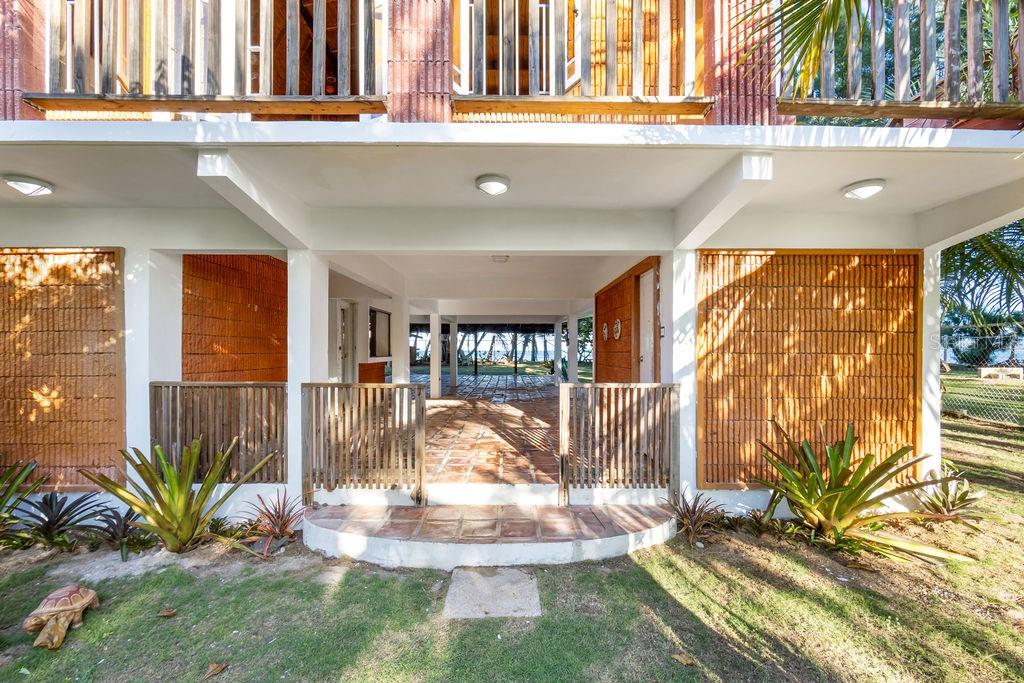 LAS PICUAS - Residential