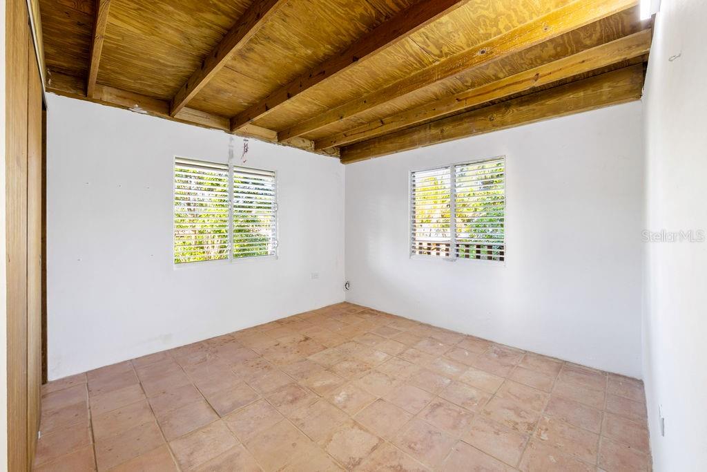 LAS PICUAS - Residential