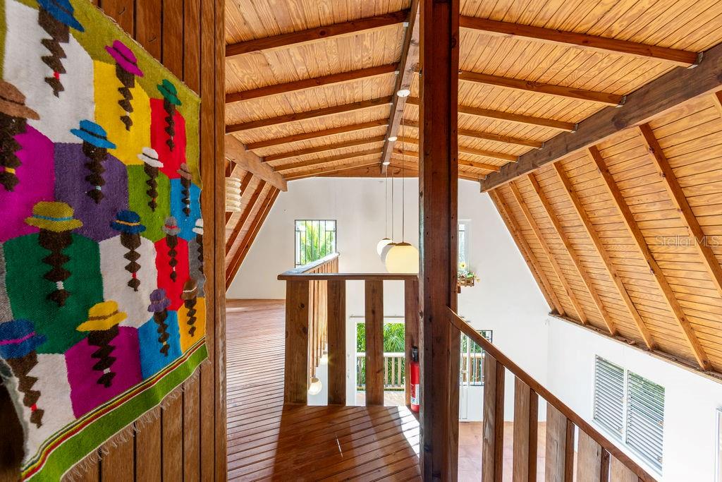 LAS PICUAS - Residential