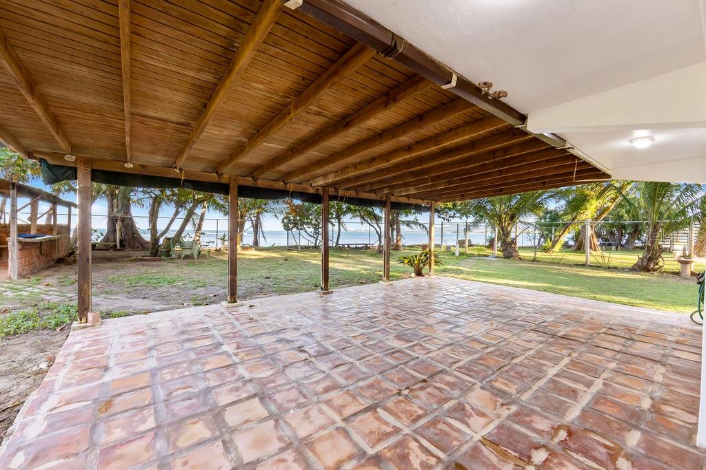 LAS PICUAS - Residential