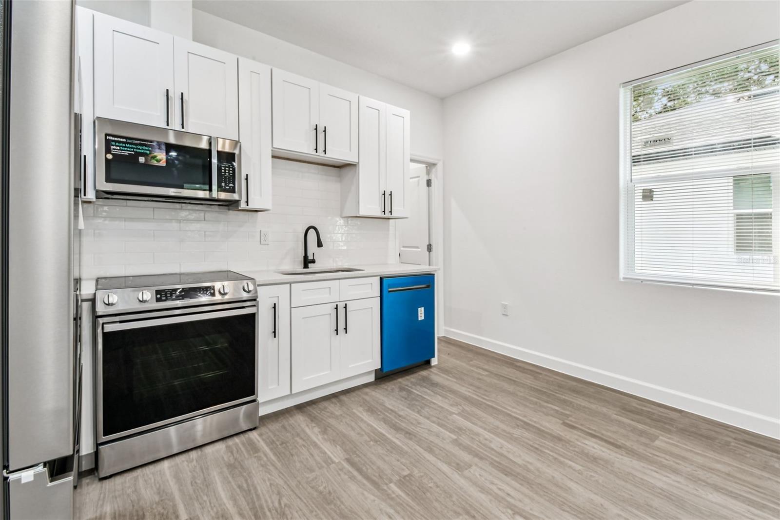 LIVINGSTON AVE ESTATES FIRST ADD - Residential