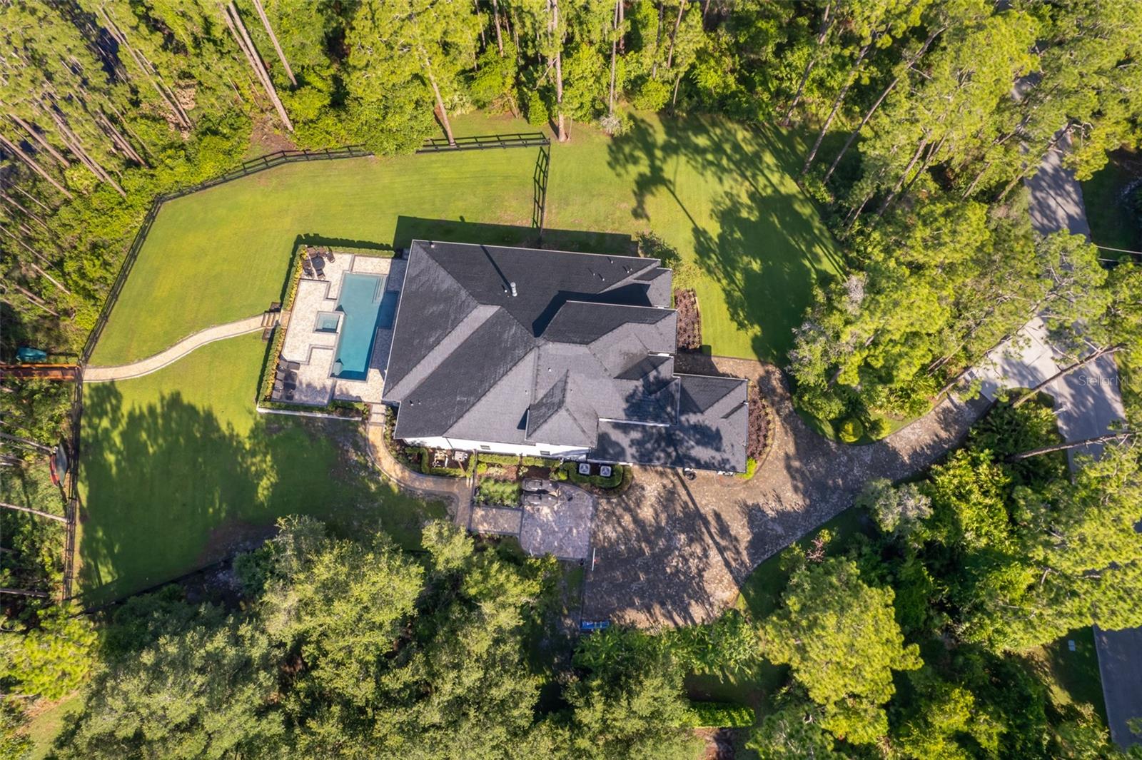 SEMINOLE WOODS 5 AC DEV - Residential