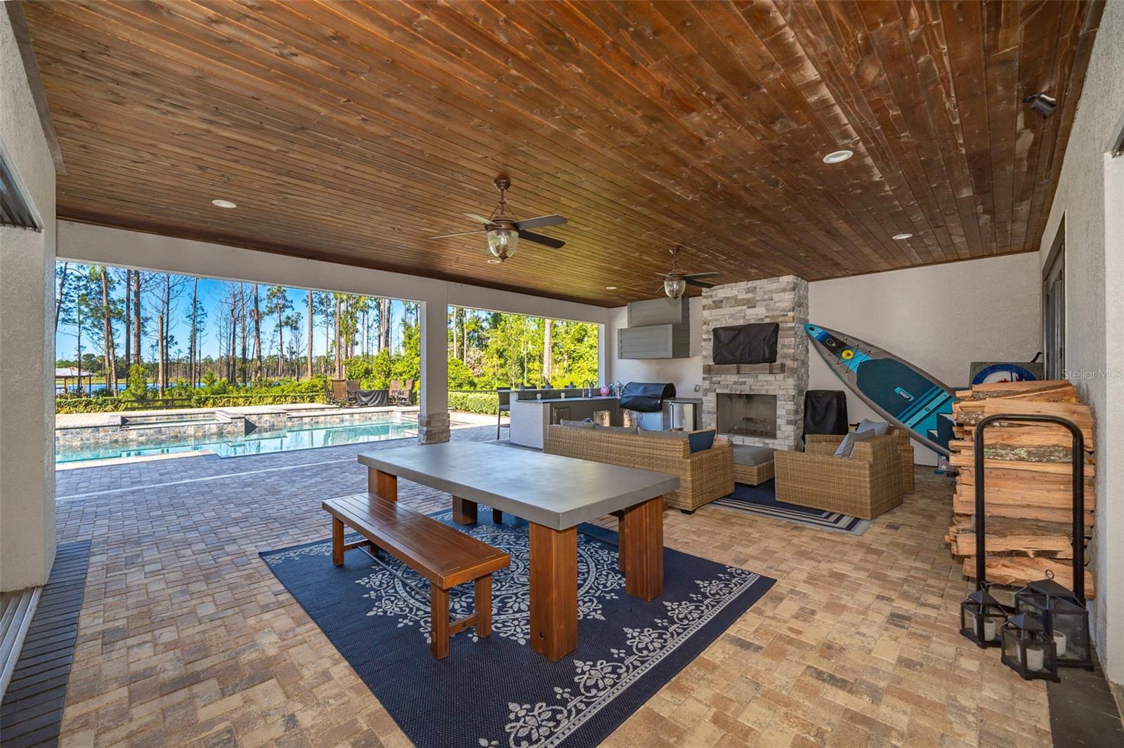 SEMINOLE WOODS 5 AC DEV - Residential