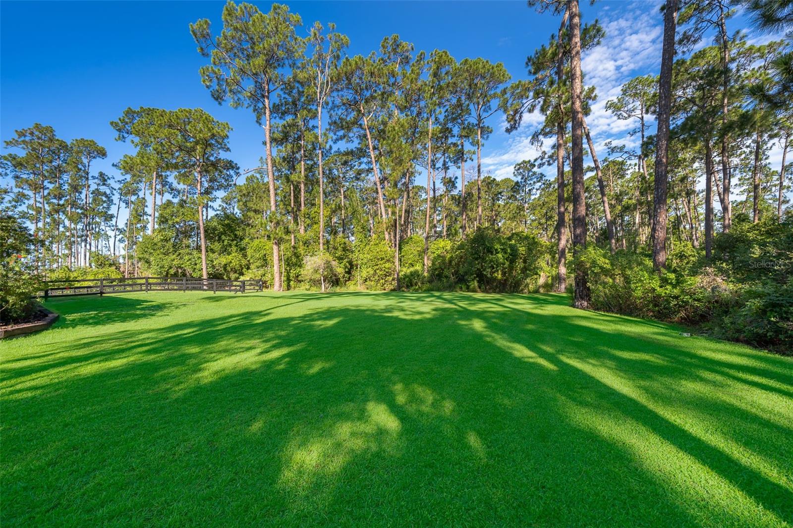 SEMINOLE WOODS 5 AC DEV - Residential