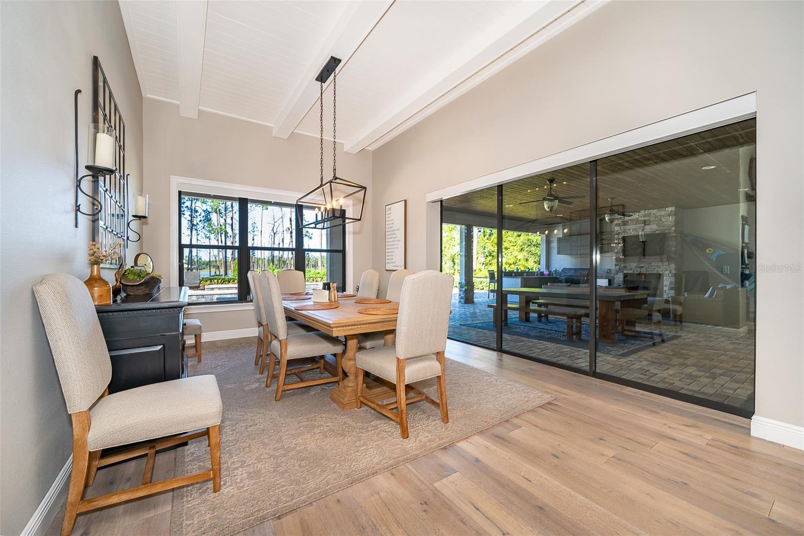 SEMINOLE WOODS 5 AC DEV - Residential