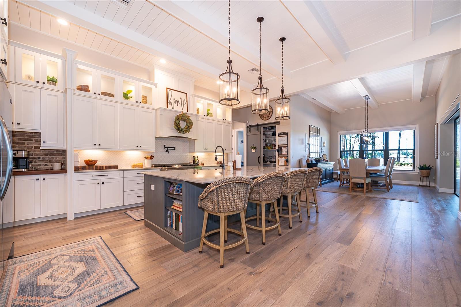 SEMINOLE WOODS 5 AC DEV - Residential