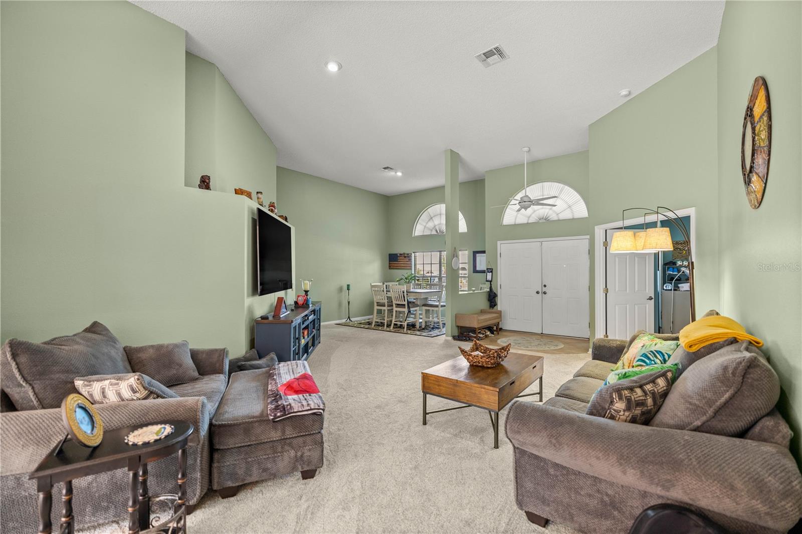 CRYSTAL OAKS EIGHTH ADD - Residential