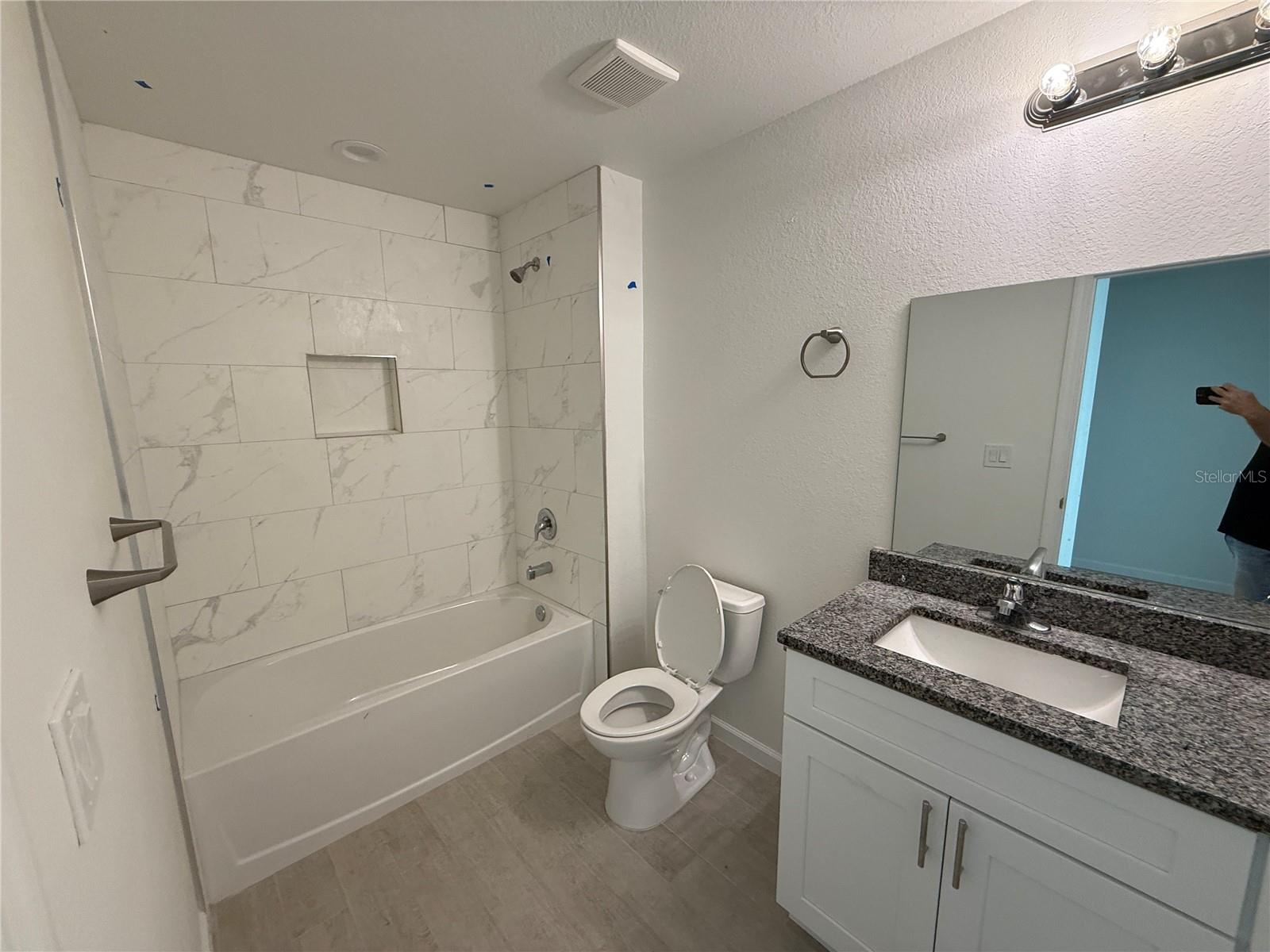 PORT CHARLOTTE SUB 51 - Residential Lease