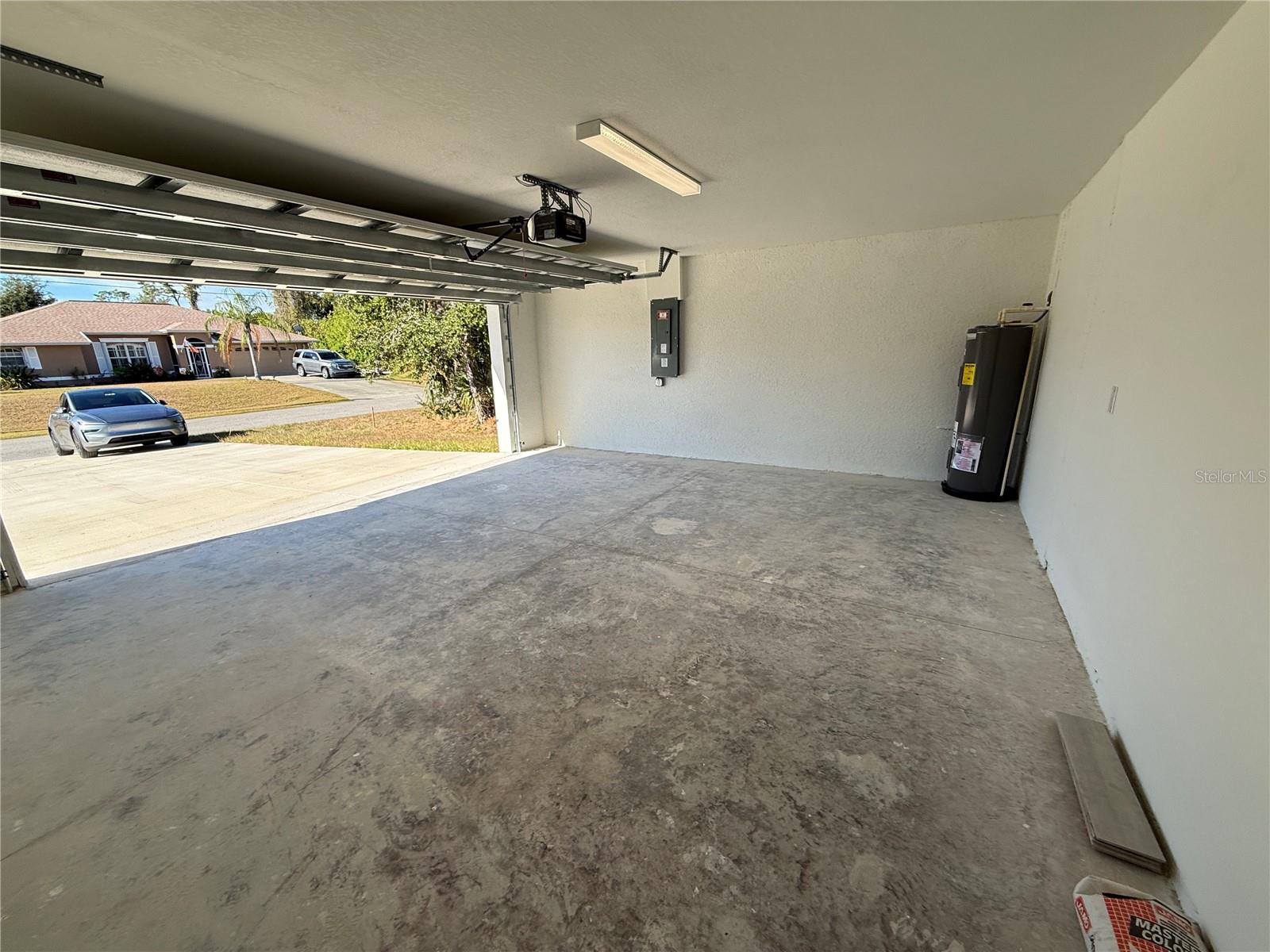 PORT CHARLOTTE SUB 51 - Residential Lease