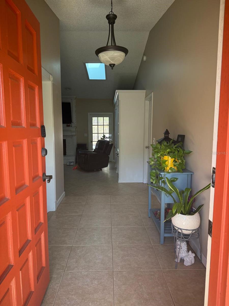 585 MOURNING DOVE CIRCLE