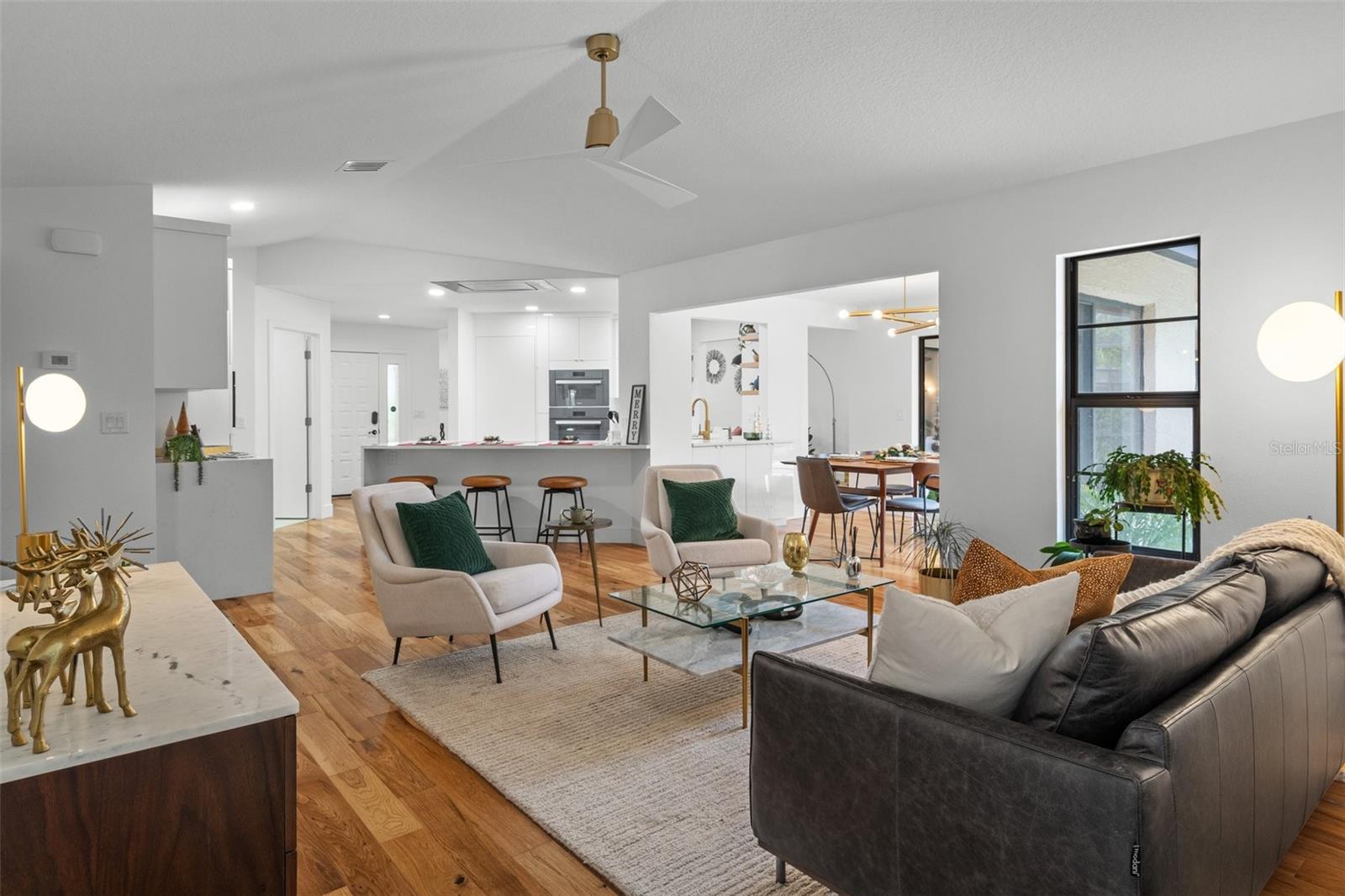 BERKELEY MANOR - Residential