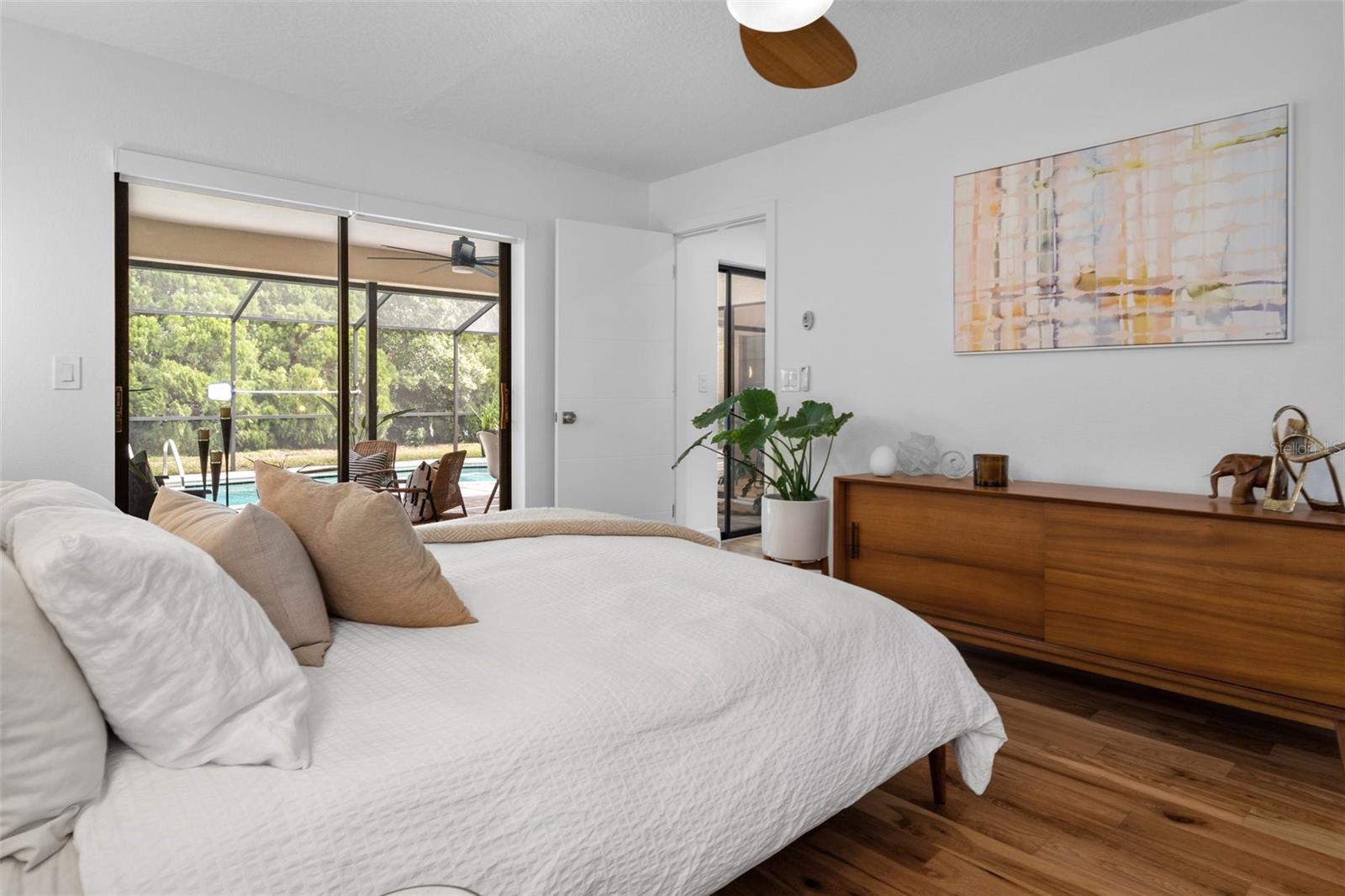 BERKELEY MANOR - Residential